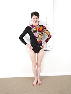 Tiffany Girls With Really Hairy Legs