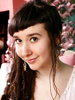 Urtica Hairy Plump Women