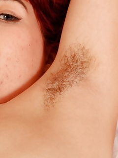 Aali Geek Hairy Pussy