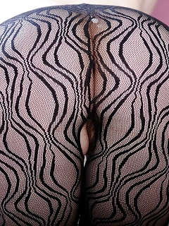 Sammy Black Hairy Women