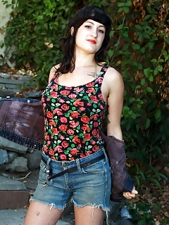 Stacey Hairy Pussy Relative