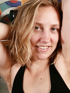 Luna Hairy Girls Ass Pics