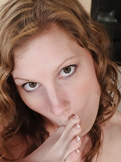 Sausha Packer Old And Hairy Women