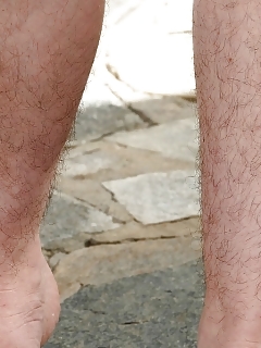 Lara Hairy Leg Twinks